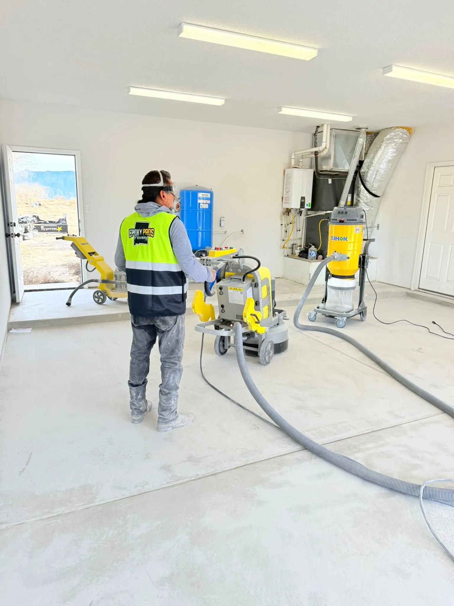 Concrete Grinder Rental with *Operator*
